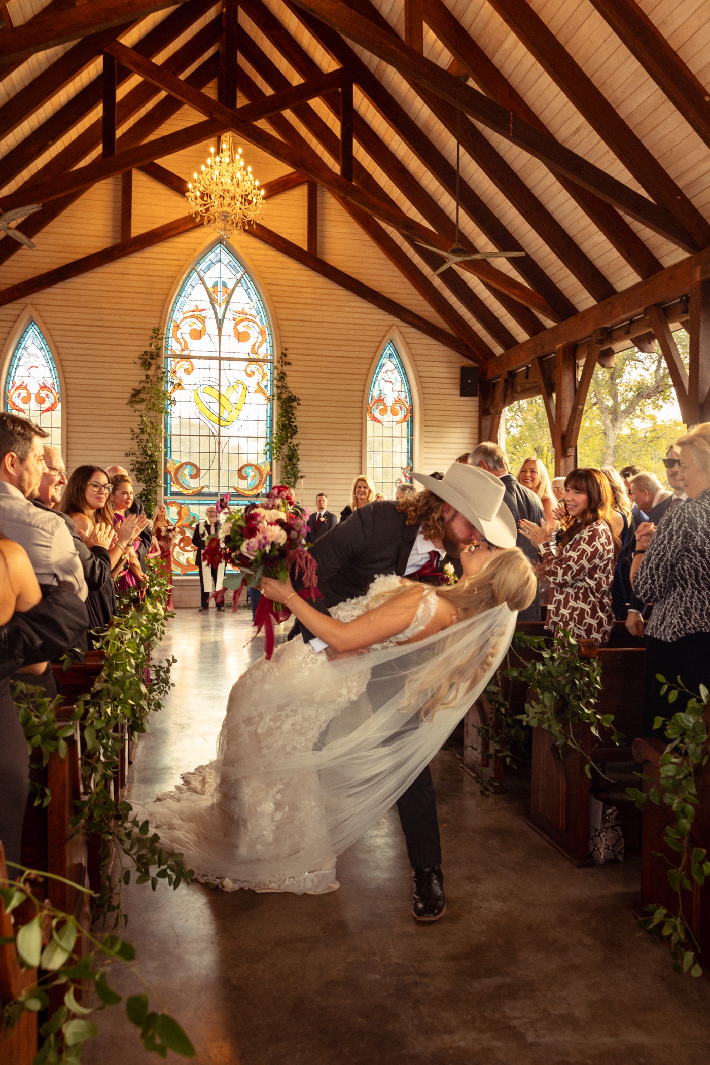 Wedding ceremony at La Bonne Vie Ranch