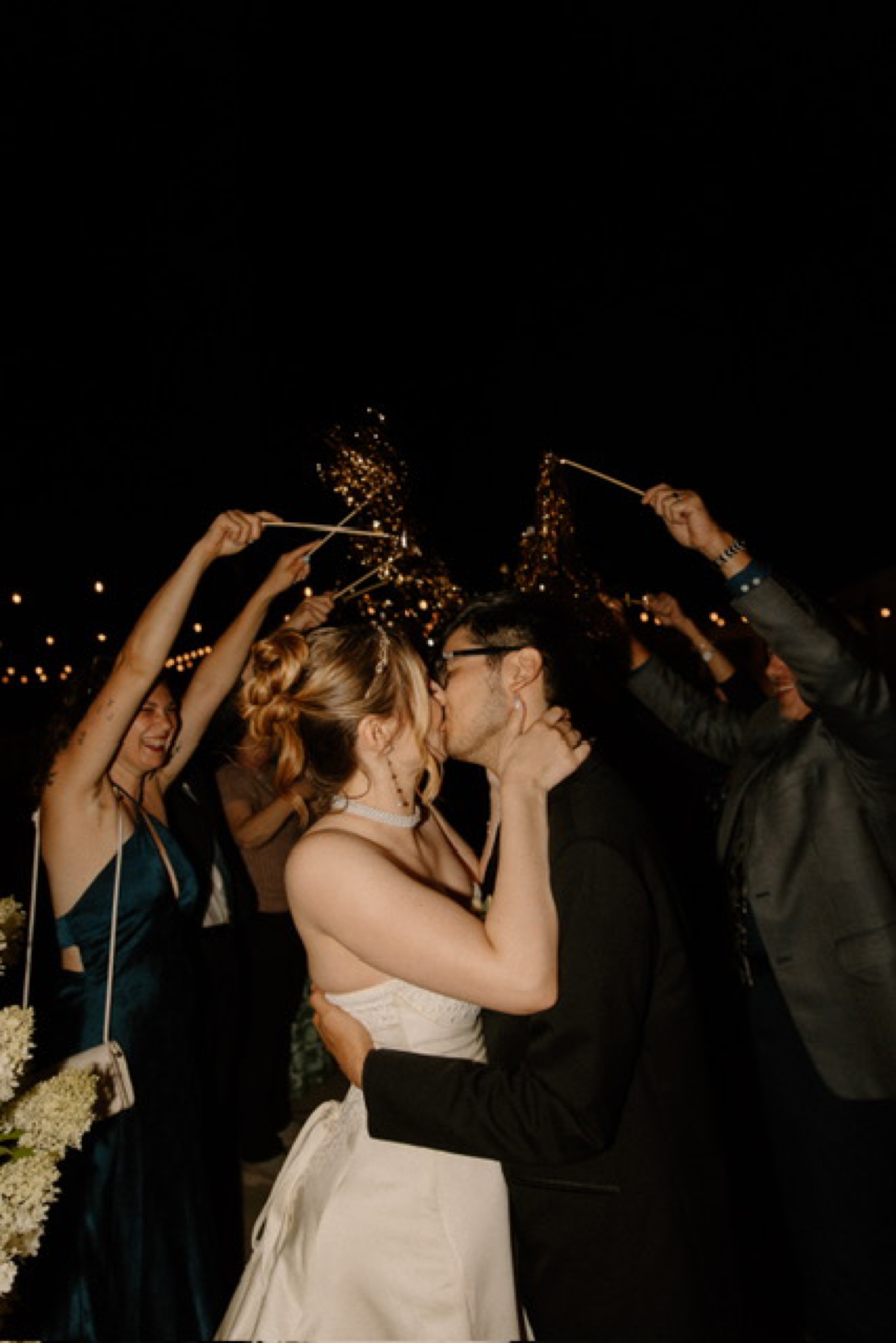 Summer wedding at Cape Horn Estate